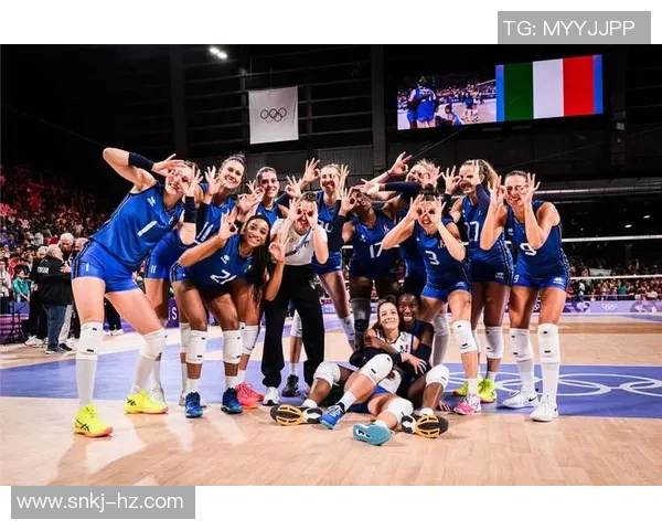 里约女排半决赛激战荷兰队争夺决赛资格的精彩瞬间回顾